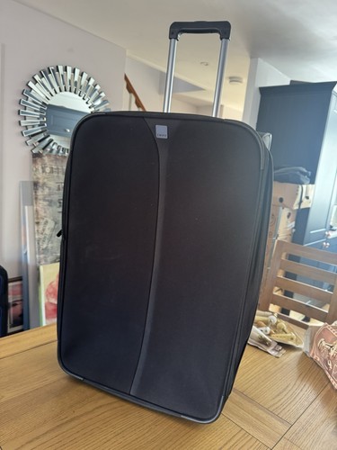 Large soft suitcase tripp - large,